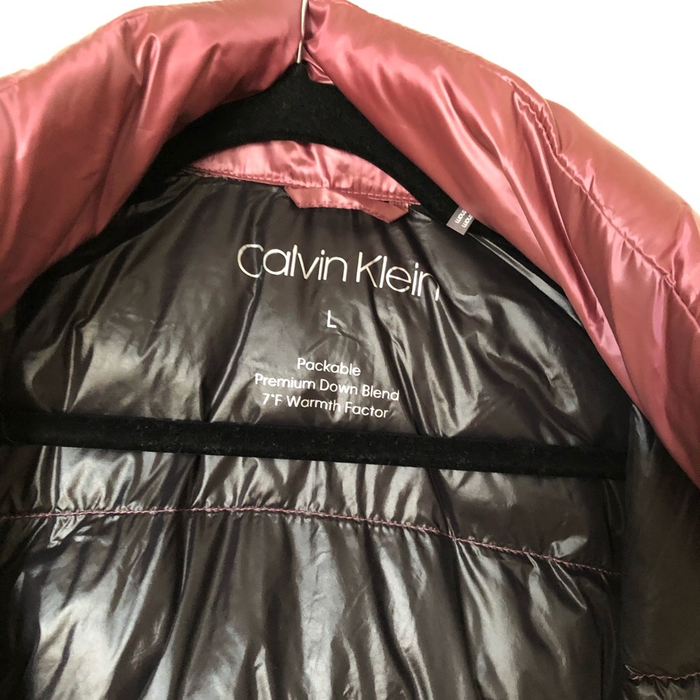 Calvin Klein Packable down hooded puffer jacket - Picture 2 of 6